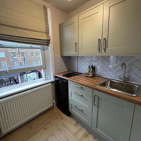 Camden Town Bed & Breakfast London Exterior photo