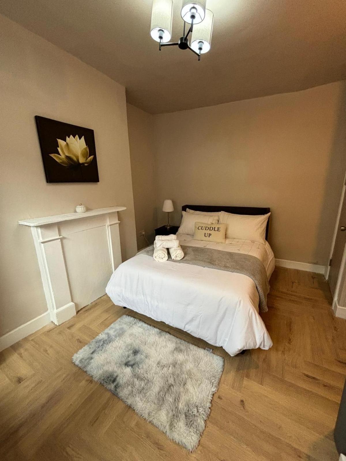 Camden Town Bed & Breakfast London Room photo